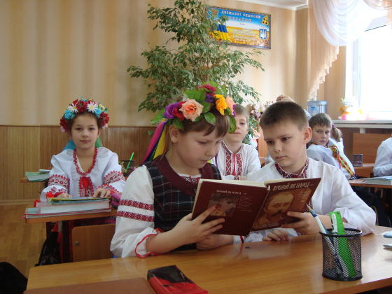 Чи варто українцям переходити на латинський алфавіт? 1/1 Чи варто українцям переходити на латинський алфавіт? 1/1